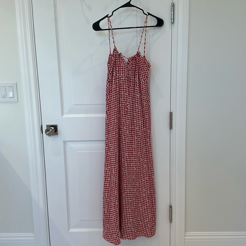 VINTAGE PLAID DAISY RED DRESS - NEVER WORN